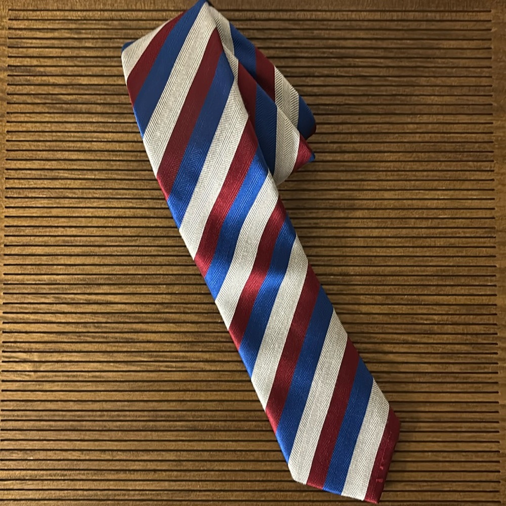 Men’s Tie
100% Cotton